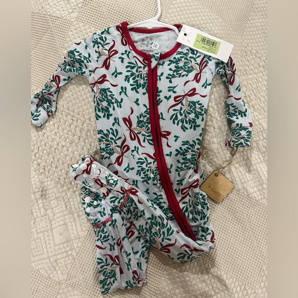 Kickee Pants Bamboo Christmas Mistletoe Onesie